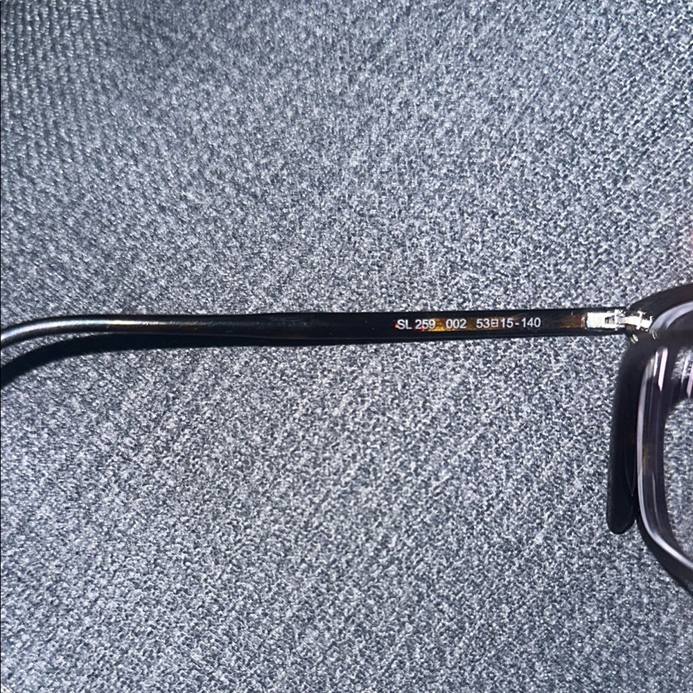 Saint Laurent Classic Black Eyewear - Picture 2 of 3